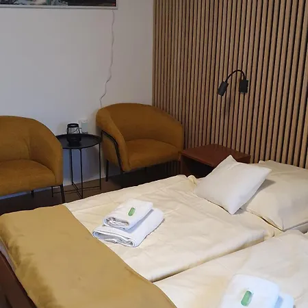 Felicia Hotel