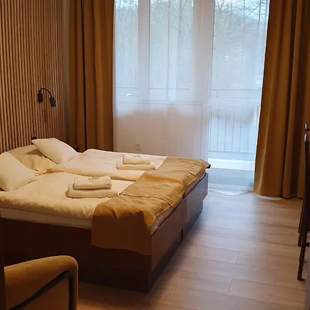 Hotel Felicia Kaluza