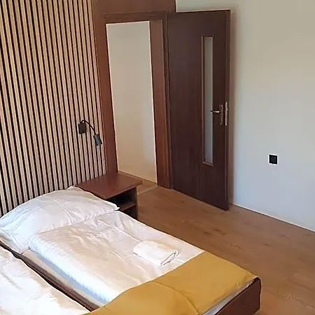 Hotel Felicia Kaluza
